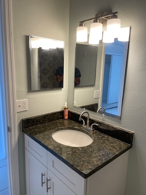 Building Photo - 9217 Tudor Dr