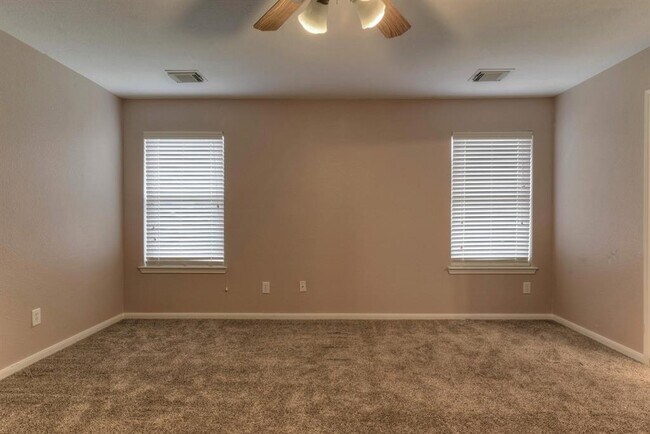 Building Photo - 18203 Fair Grange Ln