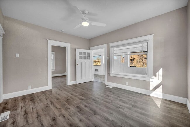 Building Photo - 1637 C St