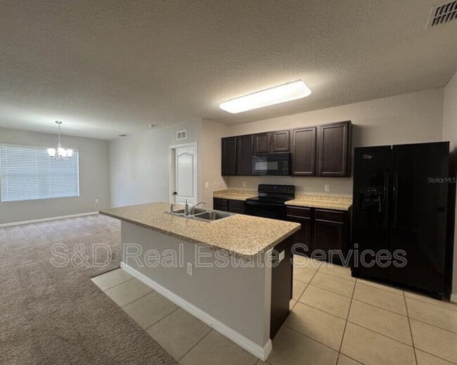 Building Photo - 6191 Grey Heron Dr