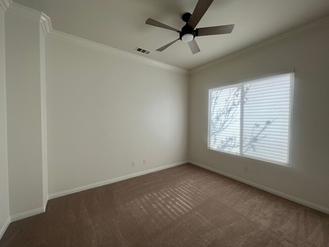 Building Photo - Apple Valley 55 + Senior Resort Living Com...