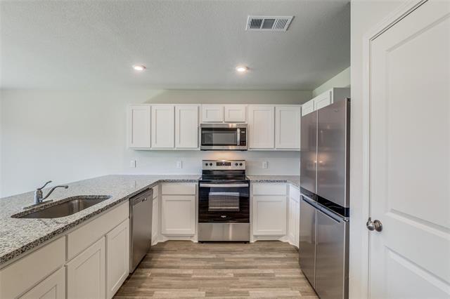 Building Photo - 3527 Chestnut Oak Dr