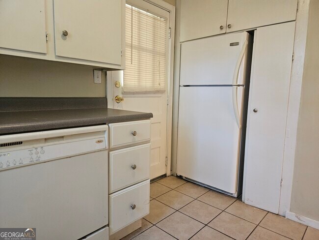 Building Photo - 316 Florence Ave