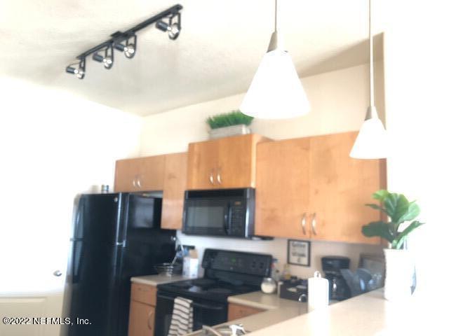 Building Photo - 8290 Gate Pkwy W