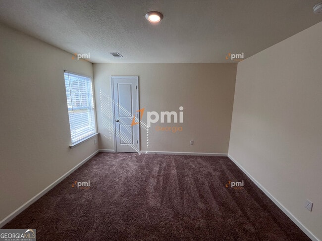 Building Photo - 521 Moline Wy