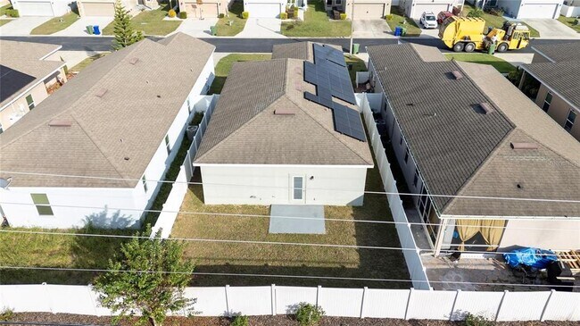 Building Photo - 2893 Whispering Trails Dr