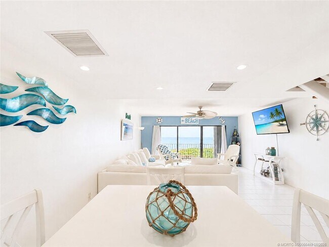 Building Photo - 11000 S Ocean Dr