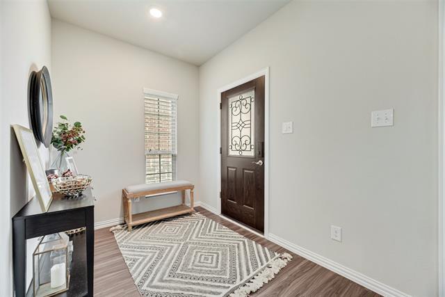 Building Photo - 3830 Norway Mews