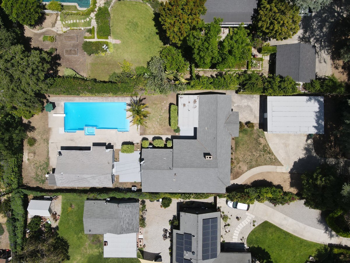 Building Photo - 2163 Santa Rosa Ave