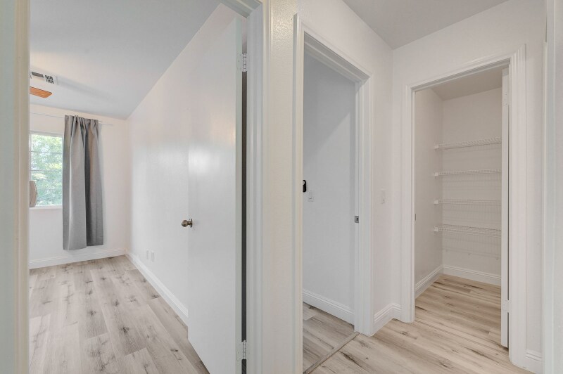 Building Photo - 9893 Canyon Peak Dr