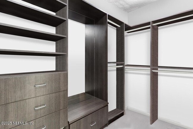 Building Photo - 3139 Ashgrove Rd