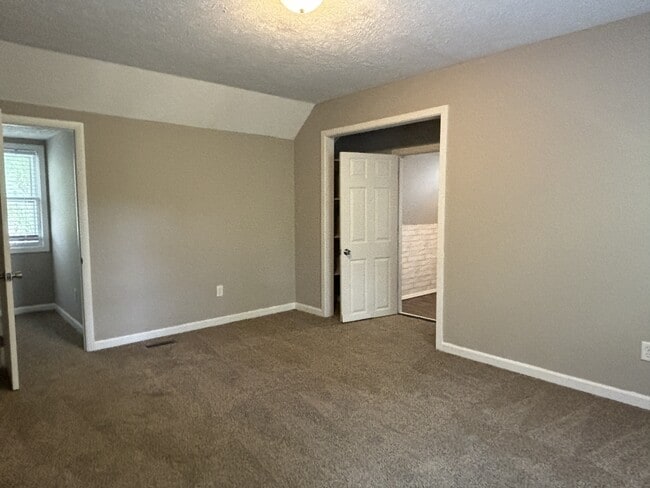 Building Photo - 8326 Christiana Ln