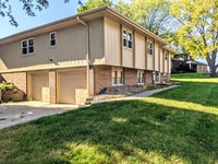 Building Photo - 332 N 154th St