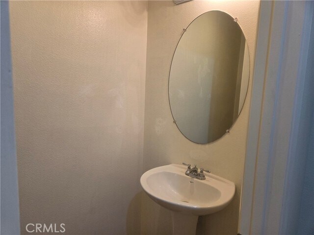 Building Photo - 62463 S Starcross Dr