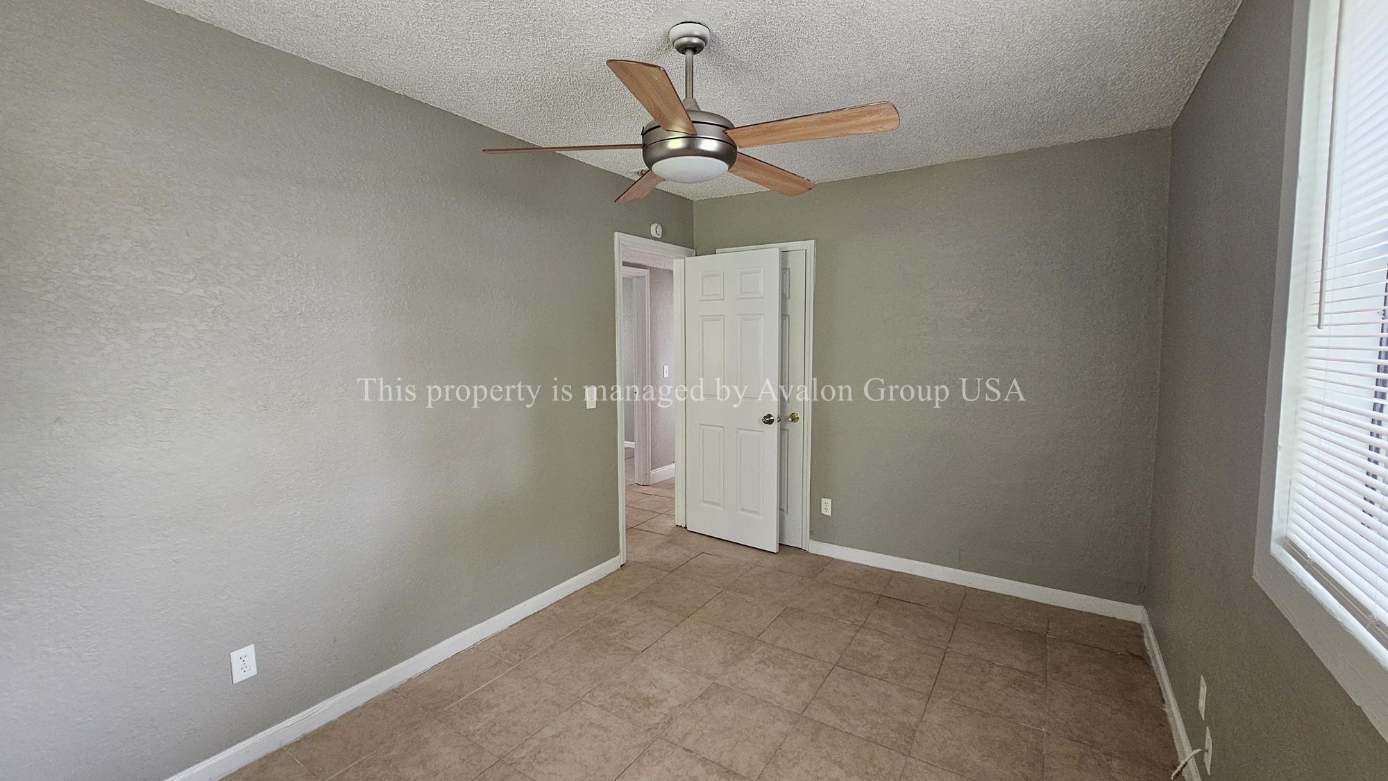 Building Photo - 7007 Oakwood Dr