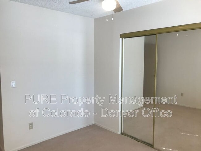 Building Photo - 9493 W Columbia Pl