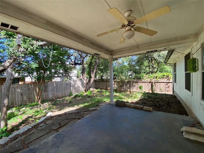 Building Photo - 8228 Luling Ln