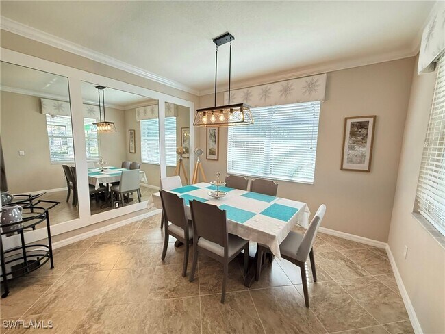 Building Photo - 10386 Prato Dr