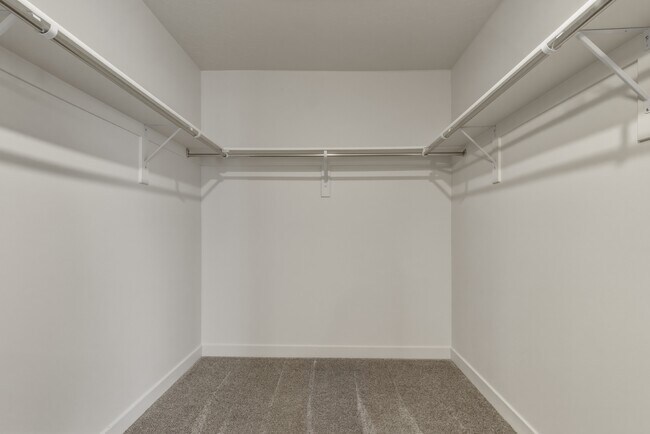 Building Photo - Herriman Town Home