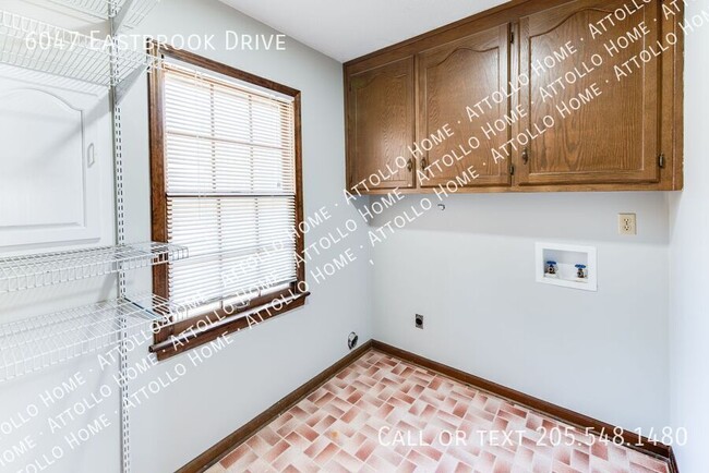 Building Photo - 6047 Eastbrook Dr