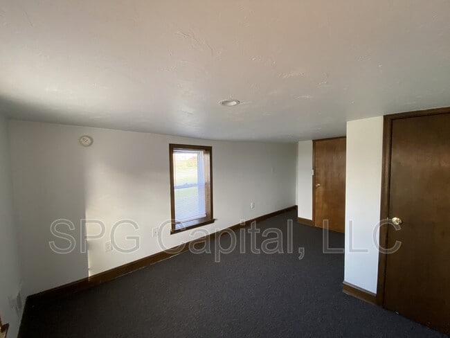 Building Photo - 2764 Heidlersburg Rd