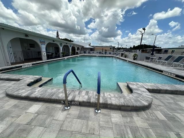 Building Photo - 6141 Balboa Ave