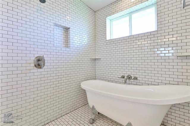 Building Photo - 3802 Carrera Ln