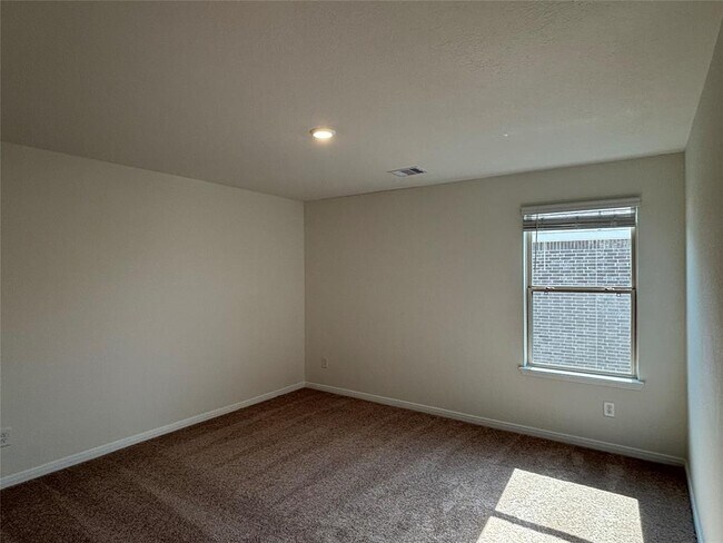 Building Photo - 4821 Vida Vis Dr