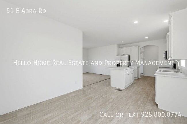 Building Photo - 51 E Abra Rd