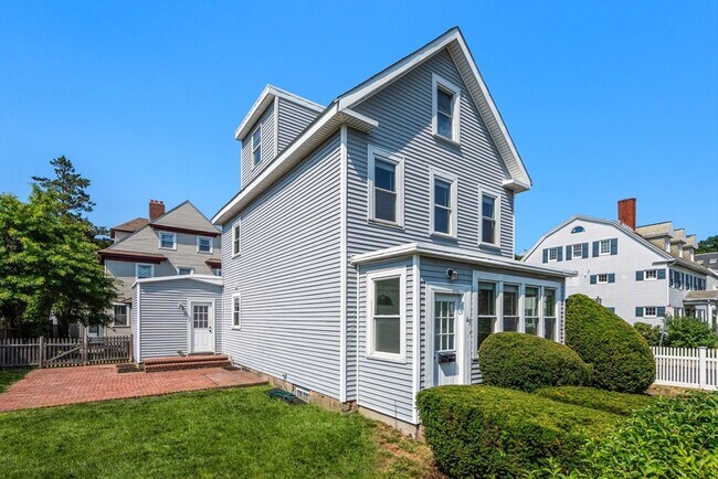 Building Photo - 45 Henshaw St