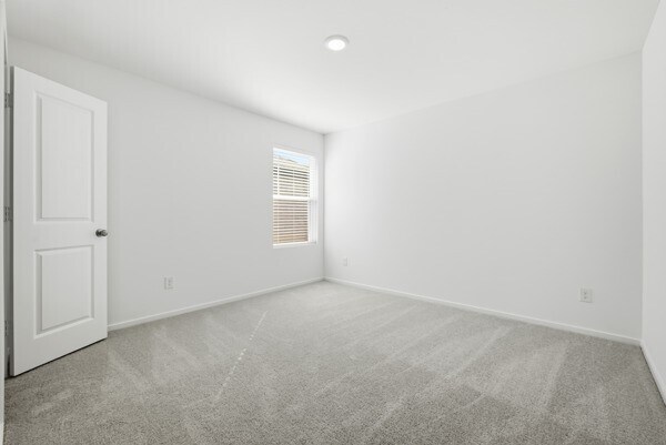 Building Photo - 3037 Fantasy Ter Dr