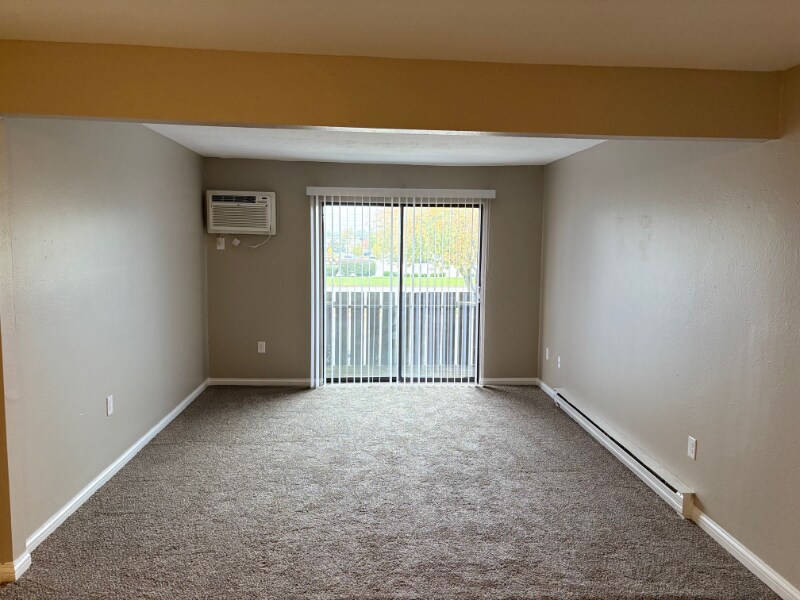 Building Photo - 4648 Talmadge Rd