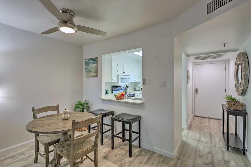 Building Photo - 7474 E Earll Dr