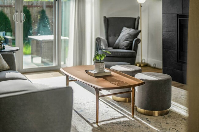 Building Photo - 15206 NE 96th St