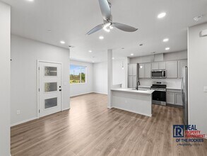 Building Photo - Stunning 3 Bed 2.5 Bath Home in Timnath, C...