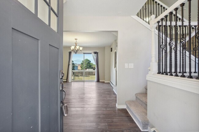 Building Photo - Market at Chapel Hills 4BD on .6 acre Lot