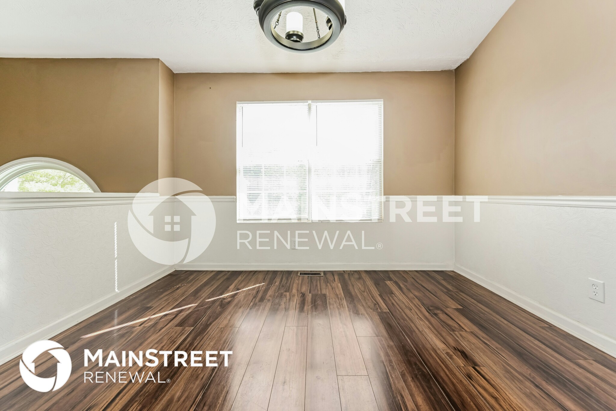 Building Photo - 2424 Broad River Pl