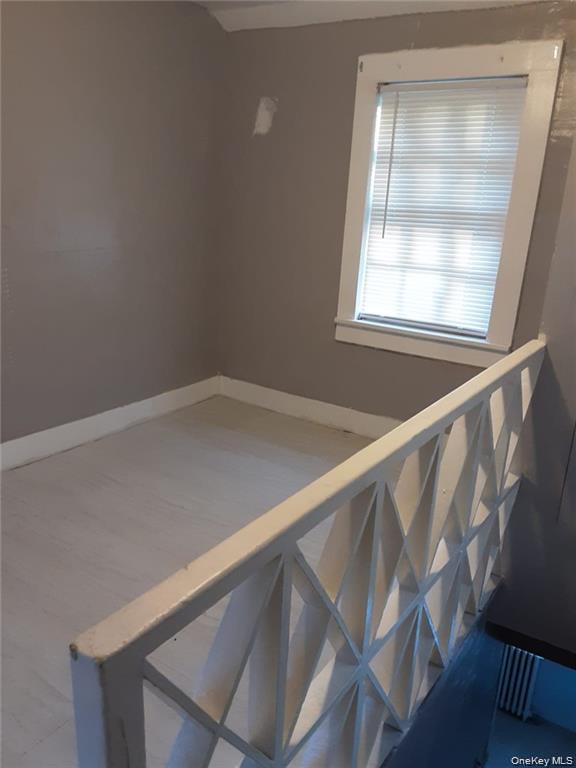 Building Photo - 2 Oxford Depot Rd