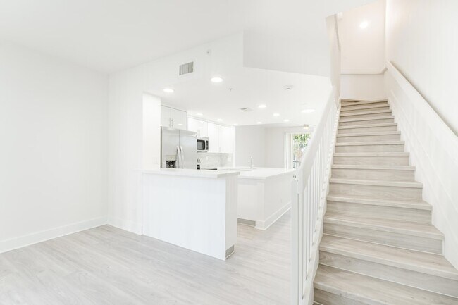 Building Photo - 20889 St Andrews Blvd