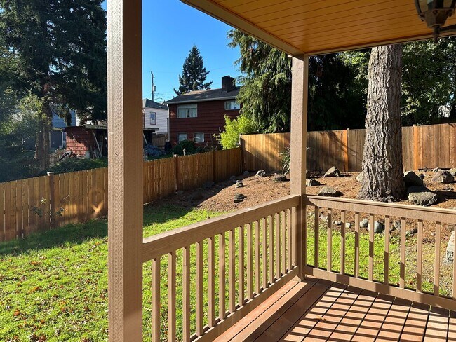 Building Photo - Luxury Craftsman with Spanish Accents & Bo...