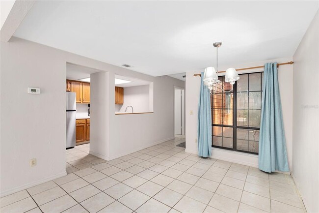 Building Photo - 900 SW 62nd Blvd