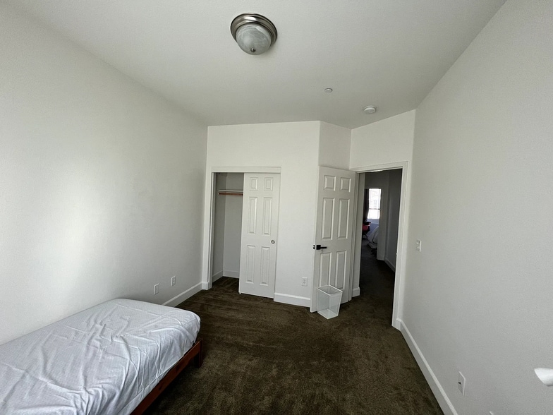 Room #2 - 329 Williams Way