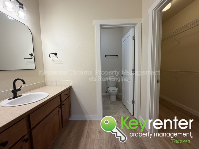 Building Photo - 2155 Bobs Hollow Ln