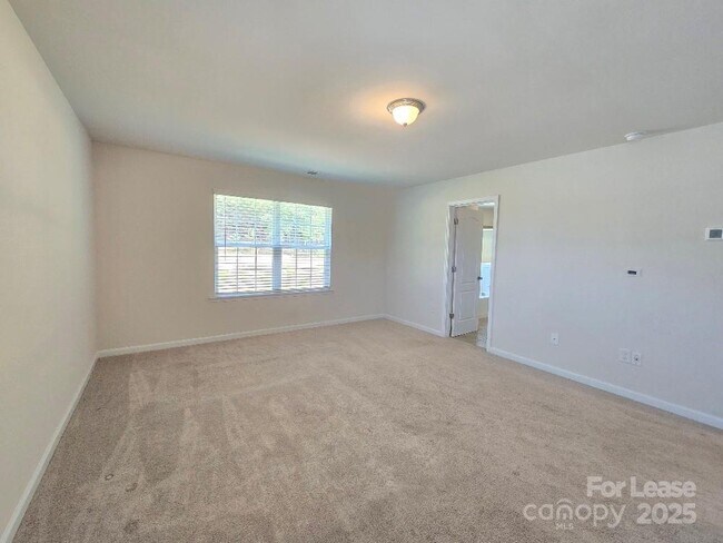 Building Photo - 14611 Murfield Ct