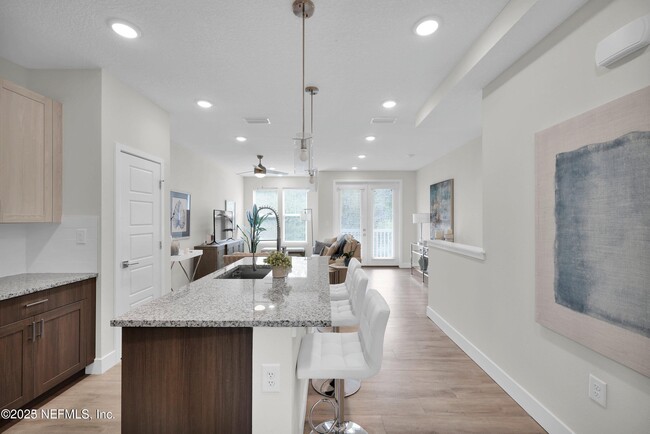 Building Photo - 14304 Marina San Pablo Pl