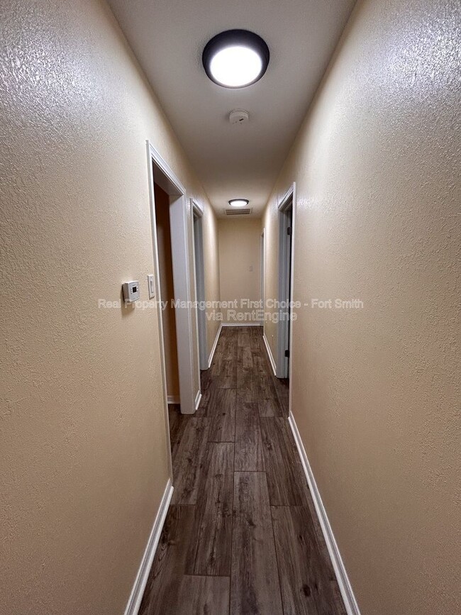 Building Photo - 3200 S 56th St