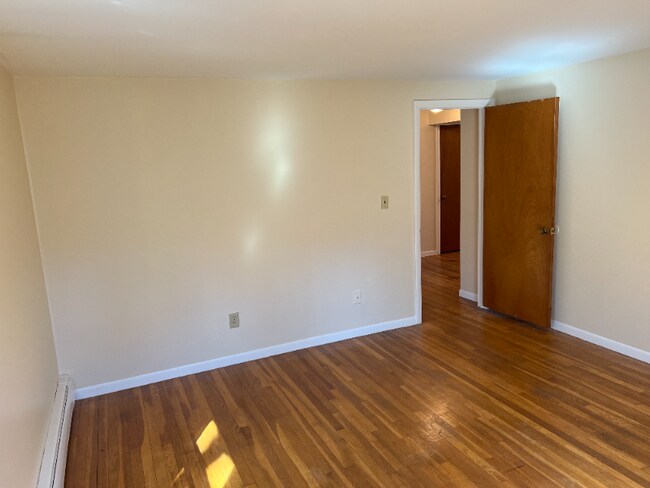 Building Photo - 0 Broad St