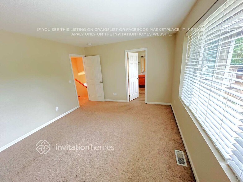 Building Photo - 12416 SE 259th St