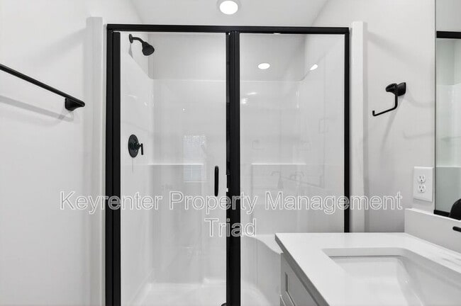 Building Photo - 4655 Canter Park Ln