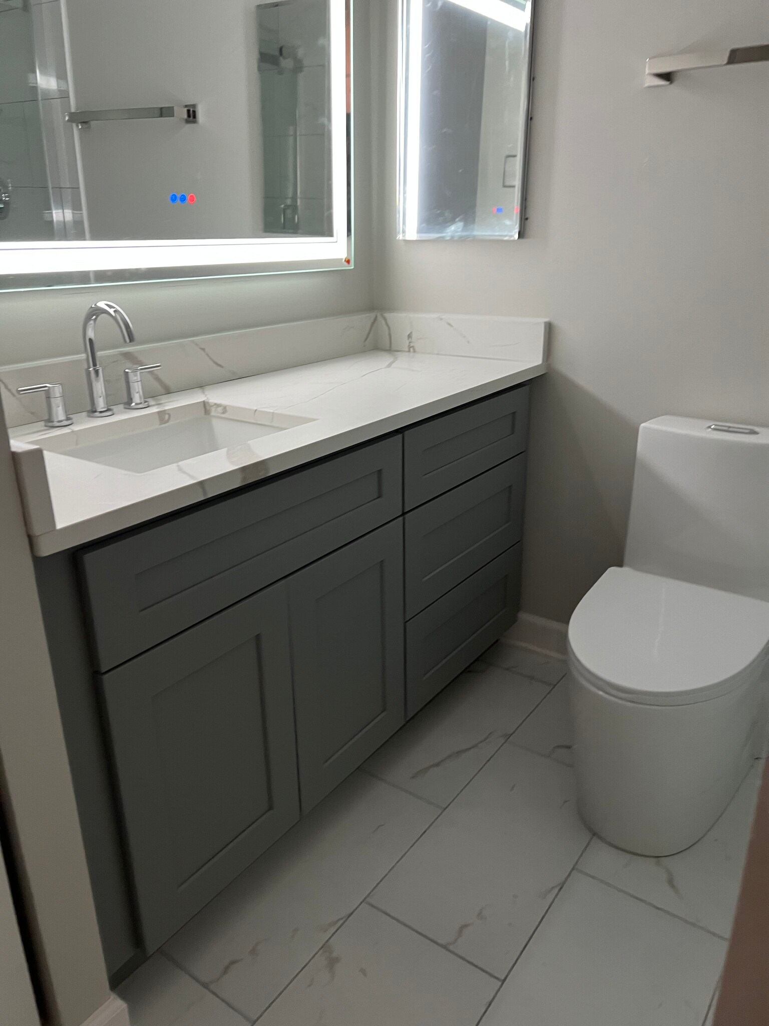 Building Photo - 405 N Wabash Ave